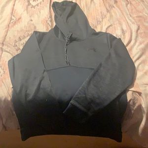 Men’s small under armor hoodie